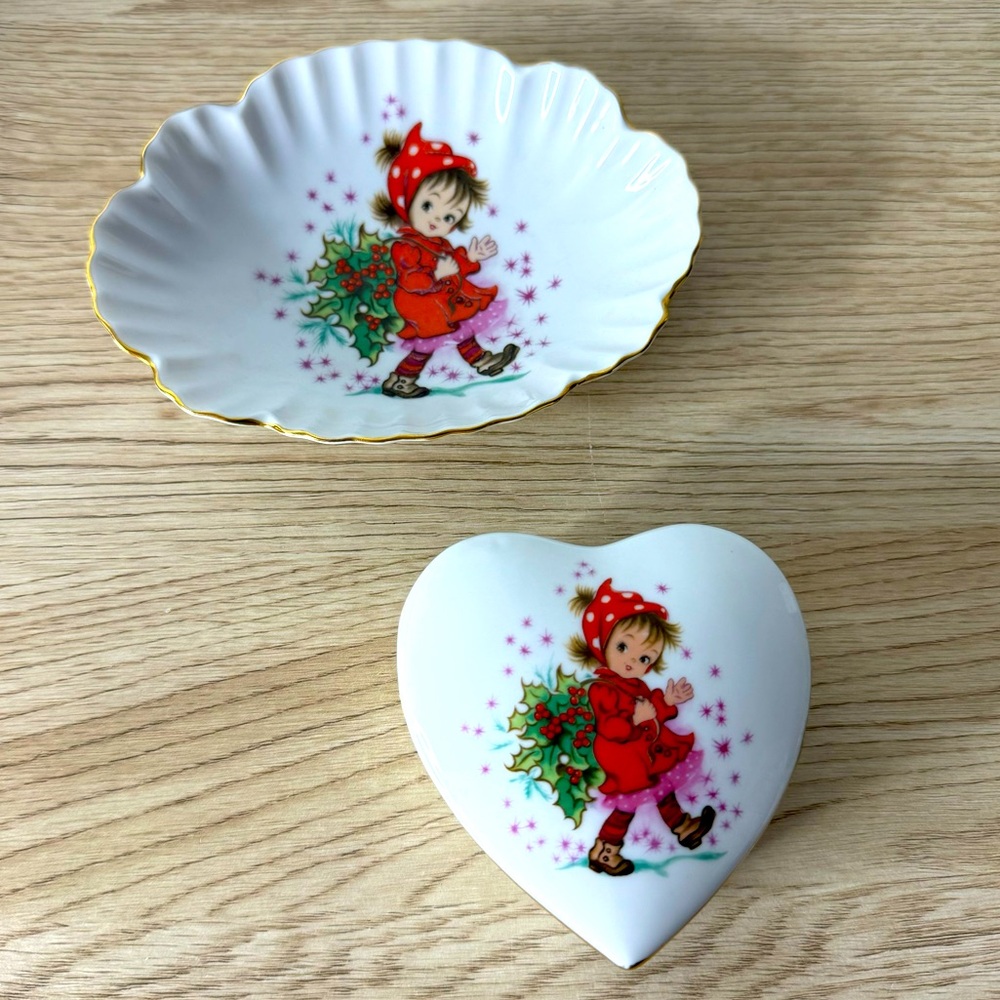 Lefton Trinket Plate & Lidded‎ Heart Dish Little Girl with Christmas Holly Japan